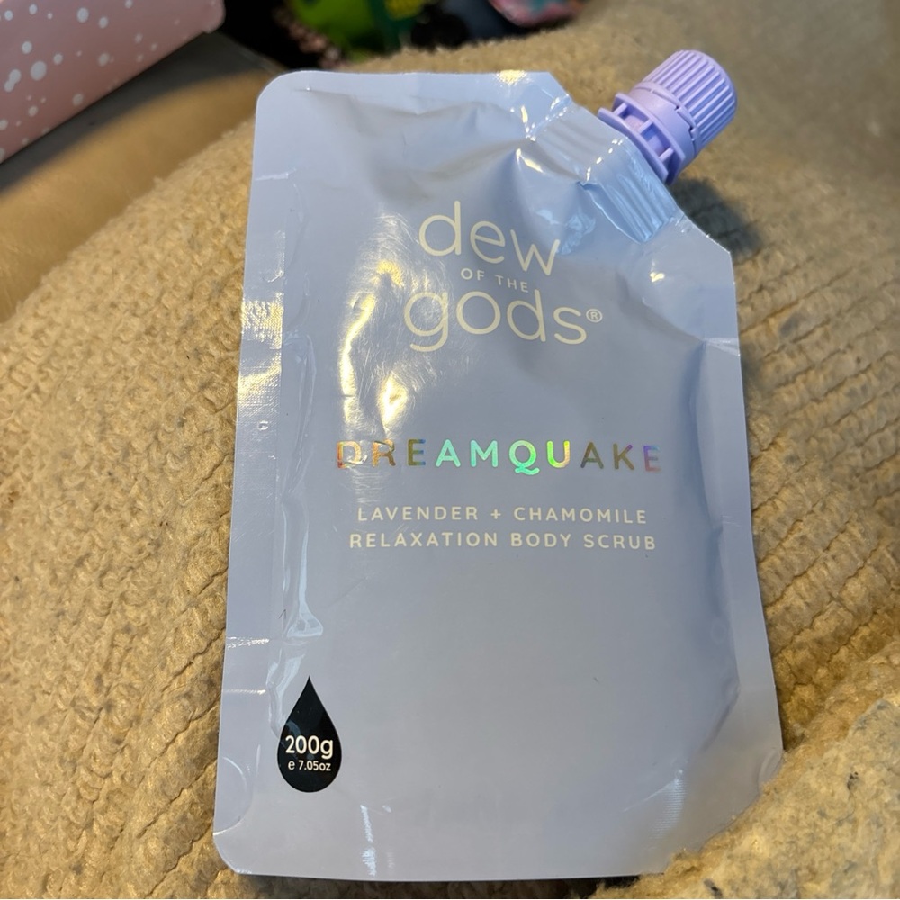 NEW Dew of the Gods Dreamquake Bodyscrub 200g.  New!